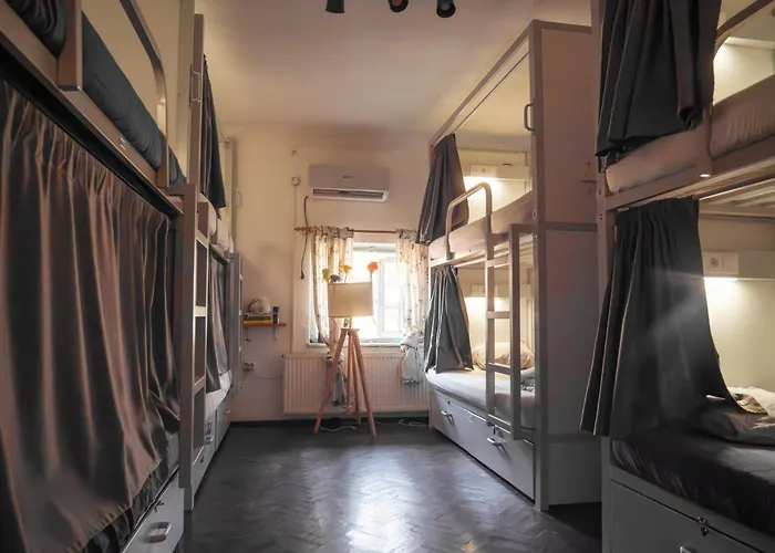 The Hostels T5 Social